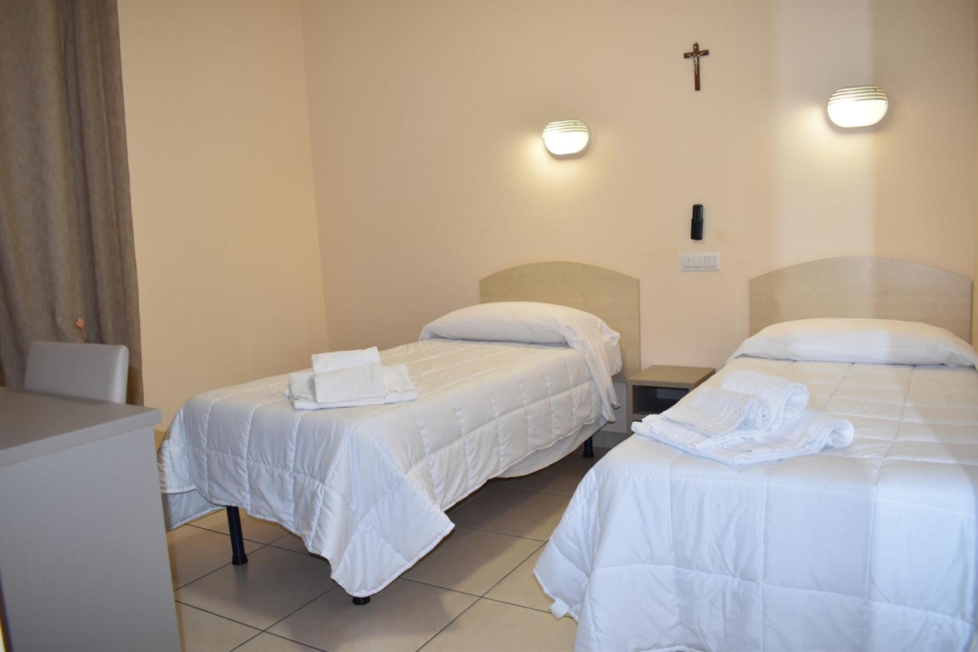 Pensione Piemonte Loreto Exteriör bild