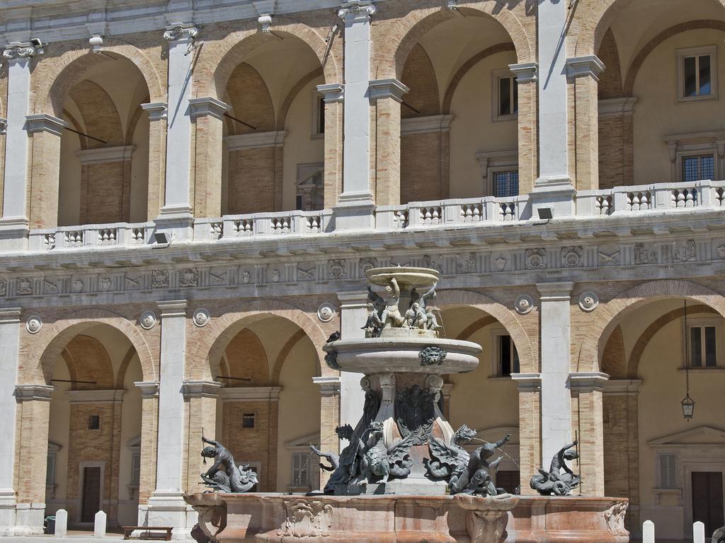 Pensione Piemonte Loreto Exteriör bild